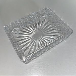 Glass soap dish